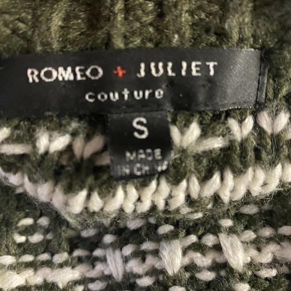 Romeo & Juliet Couture Acrylic Pullover SZ Small Green White Holiday Christmas - Picture 4 of 5